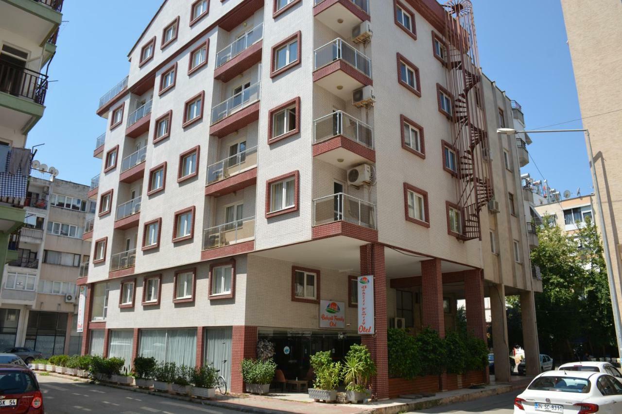 Bahceli Family Otel 安塔利亚 外观 照片